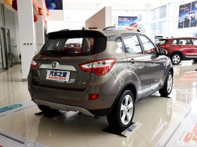 【圖】潮流由我創(chuàng)時(shí)尚舒適的小型SUV-長(zhǎng)安CS35_汽車之家